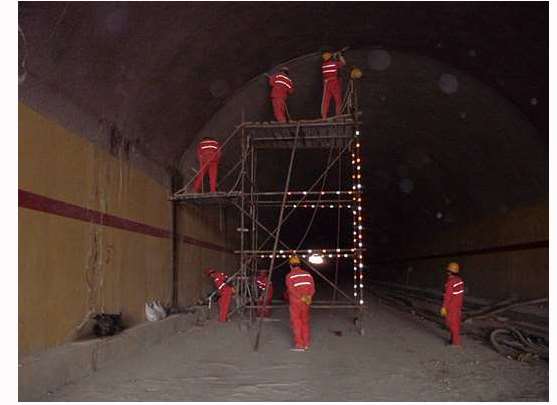 �����ҷ�ˮ�ķ�ˮ��ʩ�������M(j��n)��