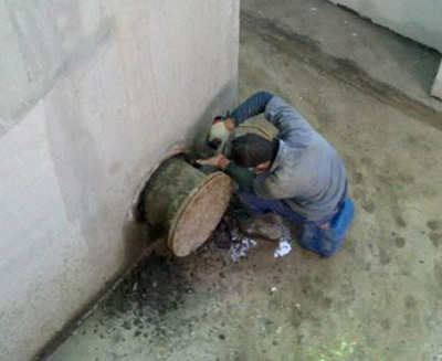 �����ܵ���©